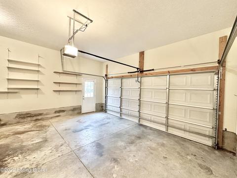 114 E Aulbern Dr, Mount Washington, KY 40047 photo 39