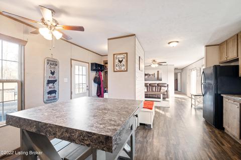 200 Dunaway Ln, Webster, KY 40176 photo 8