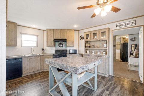 200 Dunaway Ln, Webster, KY 40176 photo 10