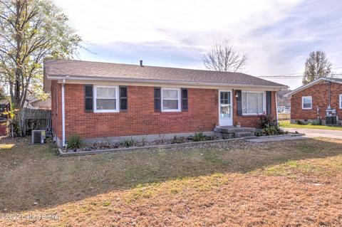 167 Majestic Blvd, Louisville, KY 40229