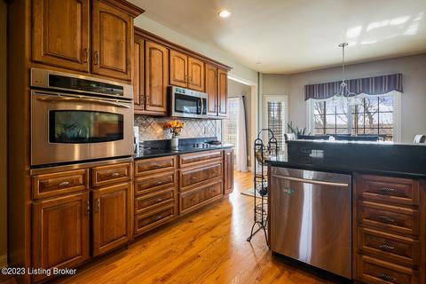 3700 Mirville Ct, Floyds Knobs, IN 47119 photo 10
