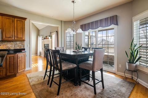 3700 Mirville Ct, Floyds Knobs, IN 47119 photo 12