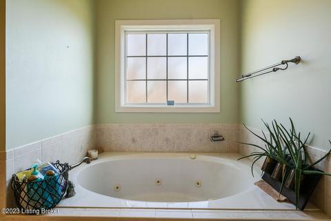 3700 Mirville Ct, Floyds Knobs, IN 47119 photo 19