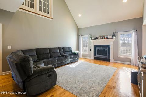 3700 Mirville Ct, Floyds Knobs, IN 47119 photo 5