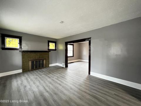 2216 Eastern Ave, Covington, KY 41014 photo 3