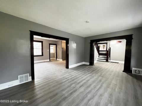 2216 Eastern Ave, Covington, KY 41014 photo 8