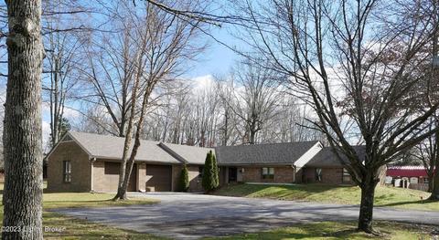 425 Meadow Ln, Madison, IN 47250
