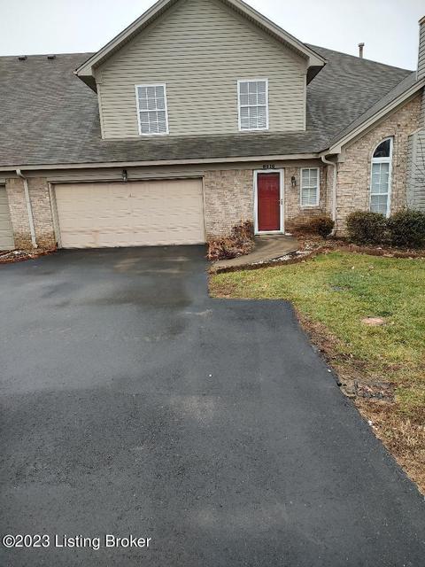 8210 Monteray Village Ln, Louisville, KY 40228