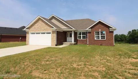 302 Oak Grove Dr, Bardstown, KY 40004