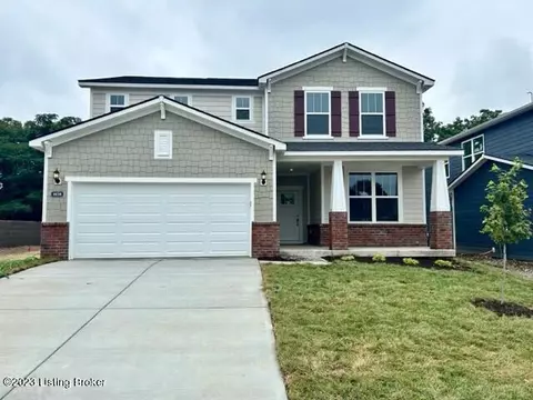 4636 Golden Eagle Dr, Louisville, KY 40245
