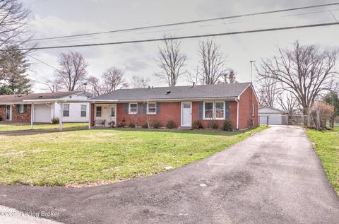 347 Meadowview Dr, Mount Washington, KY 40047