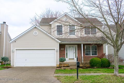 9504 River Trail Dr, Louisville, KY 40229