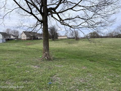 36 Indian Trl, Lawrenceburg, KY 40342