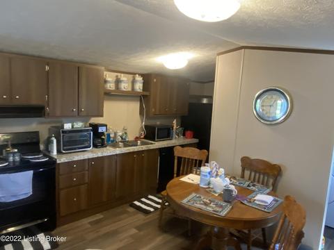 144 The Cliffs Ln, Westview, KY 40178 photo 6
