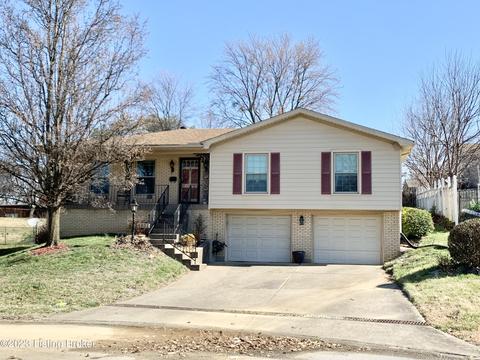 4403 Hobart Ct, Louisville, KY 40216