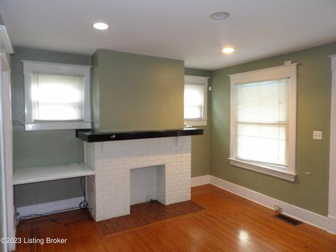 4141 Taylor Blvd, Louisville, KY 40215