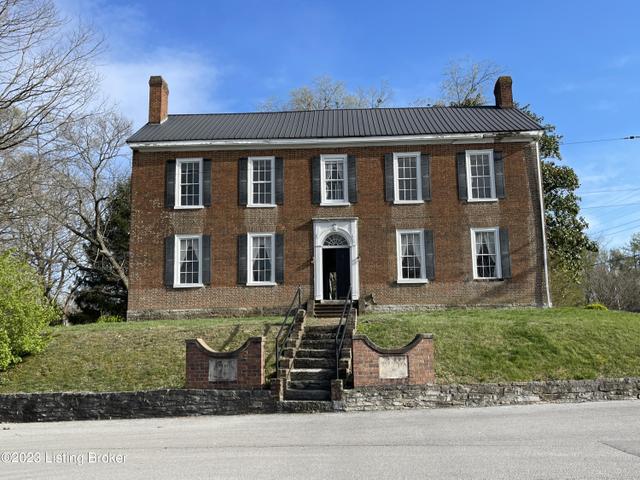111 E Fortune St, Columbia, KY 42728