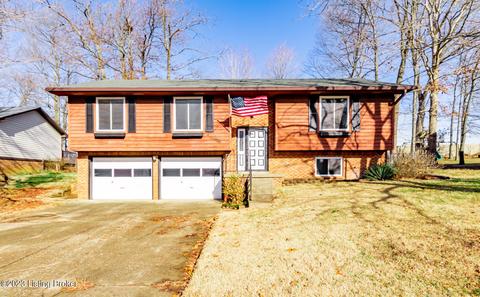110 Amanda Ct, Radcliff, KY 40160