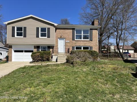 7609 Lancelot Ct, Louisville, KY 40222