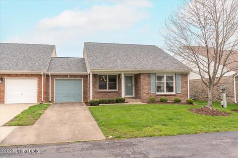 8722 Hickory Ct, Louisville, KY 40242