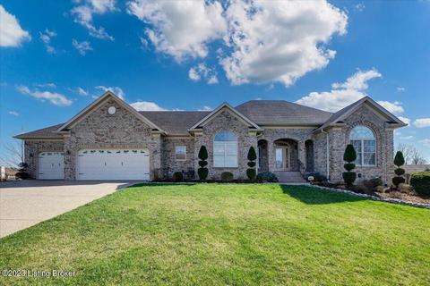 216 Olde Colony Ct, Mount Washington, KY 40047