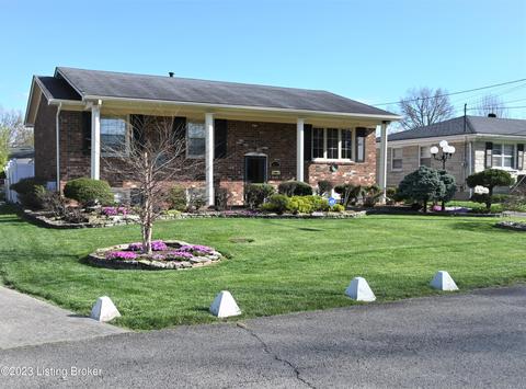 7211 Lawnside Dr, Louisville, KY 40214
