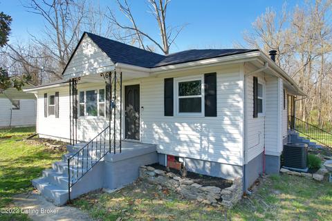 9015 Hinkle Ln, Pewee Valley, KY 40056