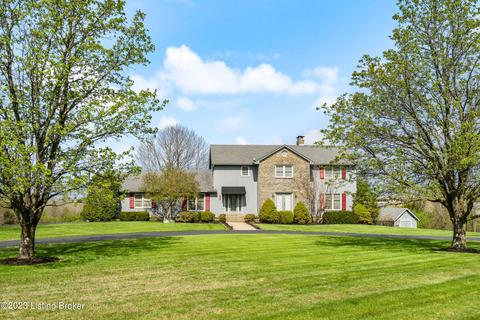 3900 Highgate Dr, Crestwood, KY 40014