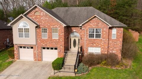 3026 Barrington Ct, New Albany, IN 47150