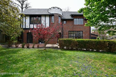 6 Normandie Village Ct, Louisville, KY 40205
