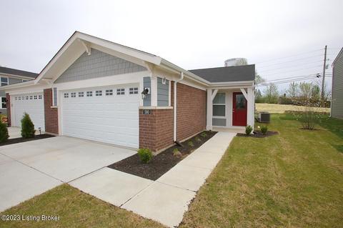 590 Falling Leaf Dr, Mount Washington, KY 40047