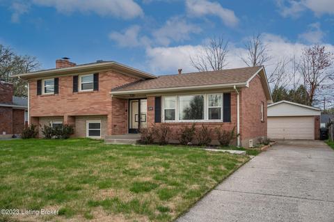 2207 Landan Dr, Louisville, KY 40218
