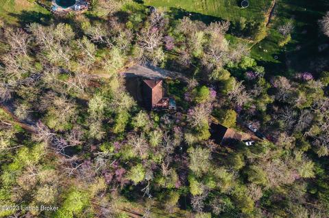 2625 Mayo Ln, Prospect, KY 40059