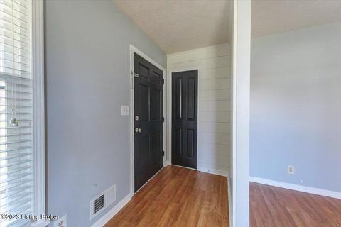 4914 Ruby Way, Shepherdsville, KY 40165 photo 7