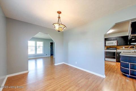 4914 Ruby Way, Shepherdsville, KY 40165 photo 9