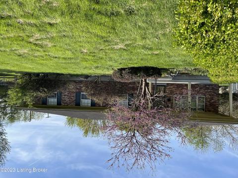 3804 Grissom Way, Louisville, KY 40229