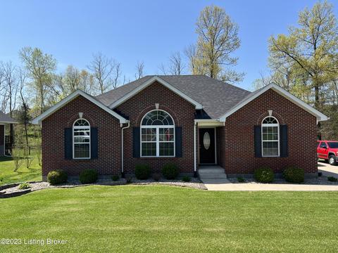 137 Chesapeake Trl, Coxs Creek, KY 40013