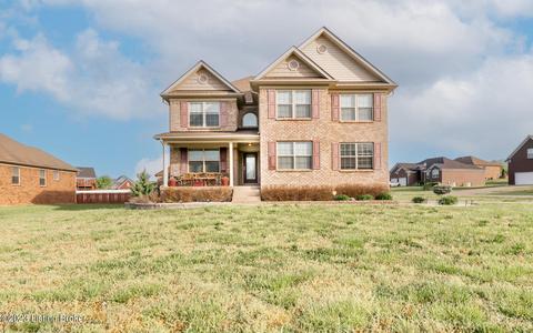 327 Persimmon Dr, Mount Washington, KY 40047