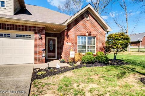2007 Eagles Landing Dr, La Grange, KY 40031
