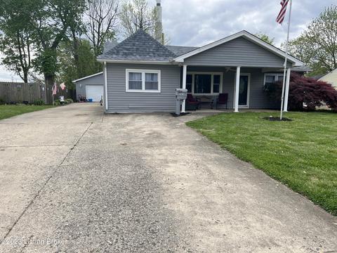 7414 Rainbow Dr, Louisville, KY 40272