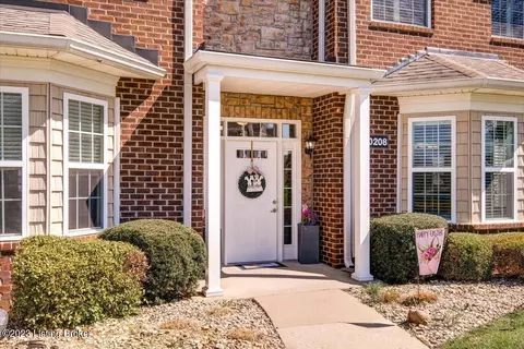10208 Overlook Meadows Pl, Louisville, KY 40291