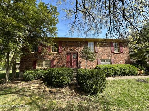 2701 Stephan Rd, Louisville, KY 40214