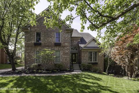 1704 Kensington Place Ln, Louisville, KY 40205