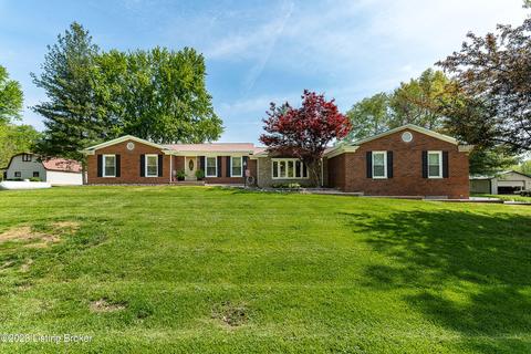 9110 Virginia Hts, Sellersburg, IN 47172