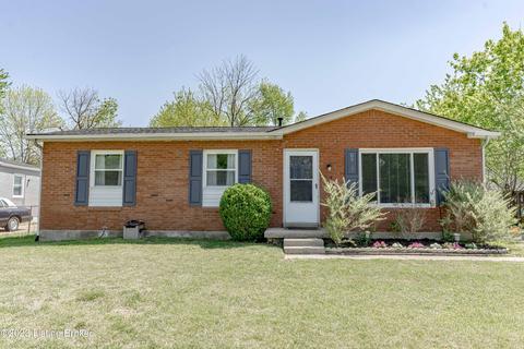 6611 Stana Dr, Louisville, KY 40258