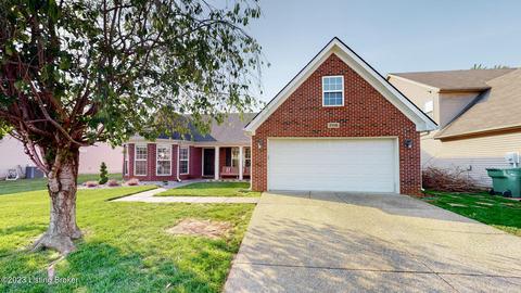 7116 Black Walnut Cir, Louisville, KY 40229