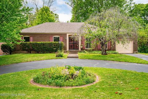 8904 Siena Ct, Louisville, KY 40299