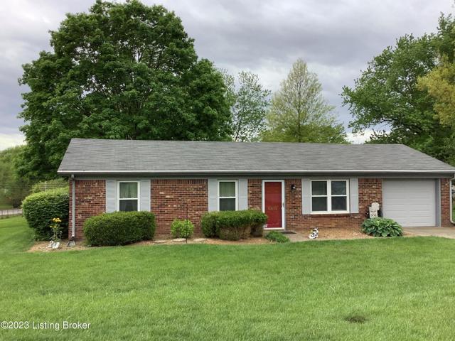 6615 Five Forks Dr, Pewee Valley, KY 40056