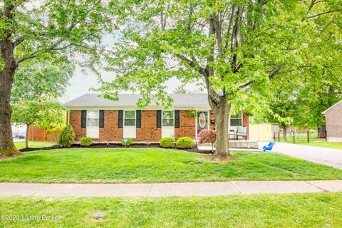 10004 Shirewick Way, Louisville, KY 40272