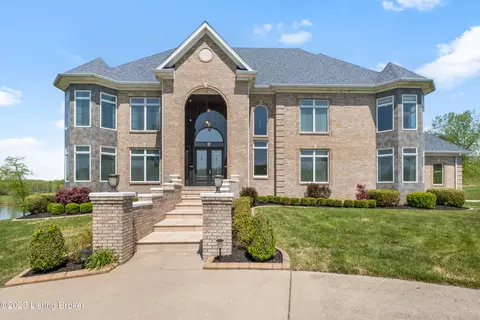 15504 Crystal Valley Way, Louisville, KY 40299